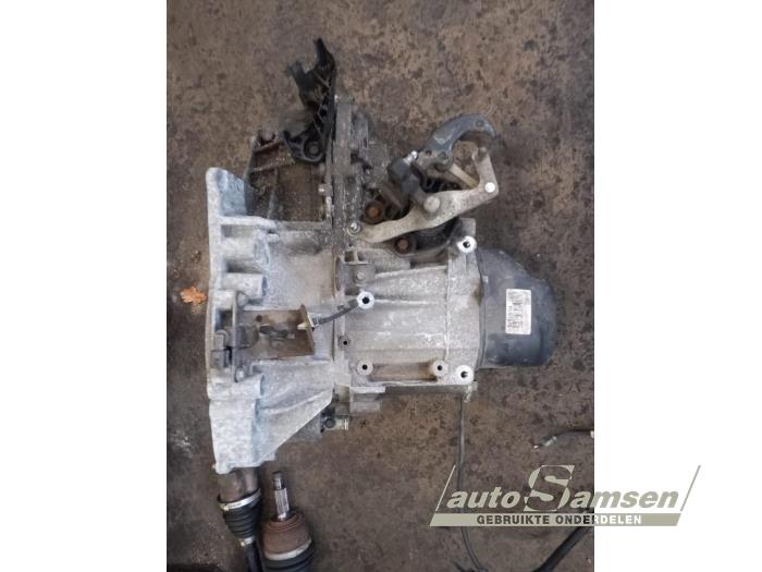 Renault Clio Sloopvoertuig (2017)