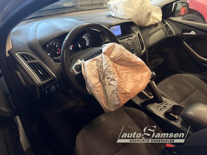 Ford Focus 3 Wagon 1.0 Ti-VCT EcoBoost 12V 125 Sloopvoertuig (2014, Wit)