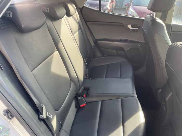 Kia Stonic 1.0i T-GDi 12V Skadat fordon (2018, WIT)