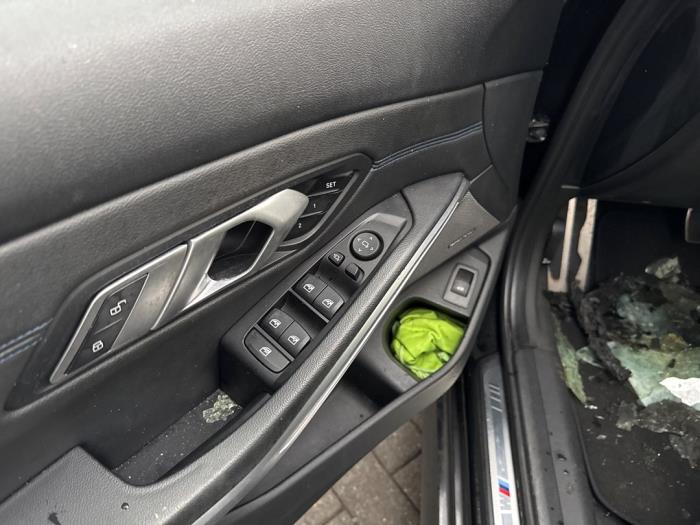 BMW 3-Serie Sloopvoertuig (2019, Zwart)