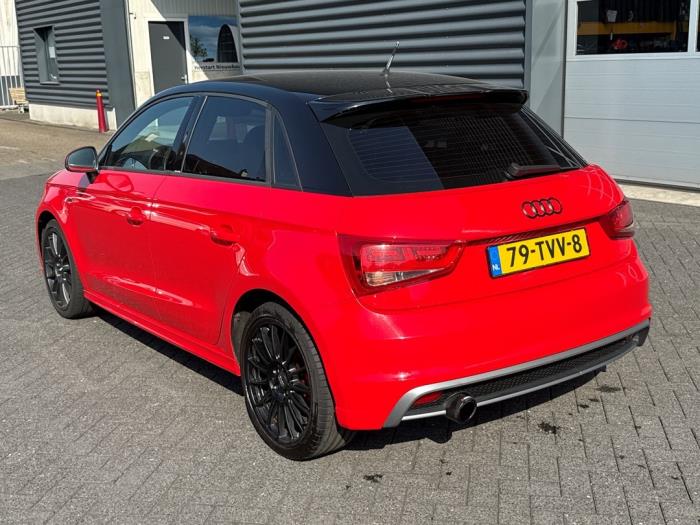 Audi A1 Sportback 1.2 TFSI Skadat fordon (2012, ROOD)