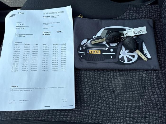 Mini Mini Schadevoertuig (2002, Zwart)