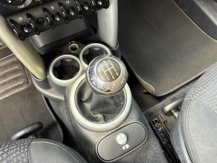 Mini Mini Schadevoertuig (2002, Zwart)