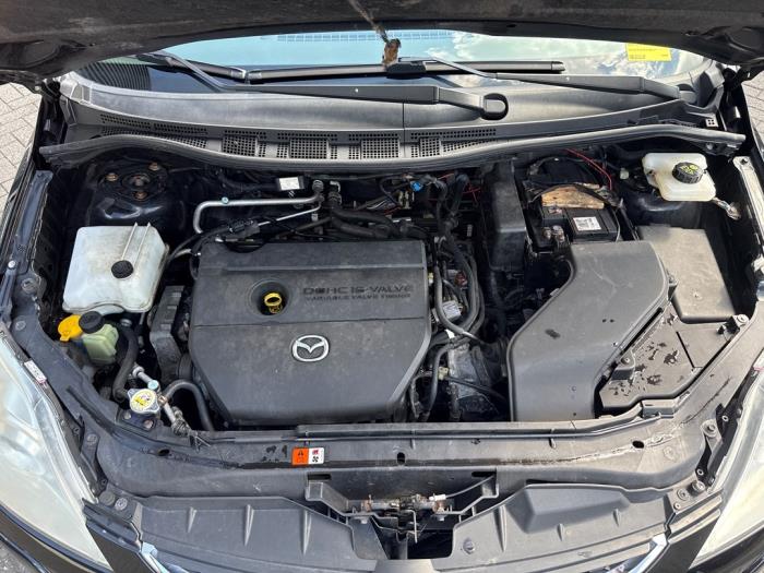 Mazda 5 2.0i 16V Schadevoertuig (2009, Zwart)