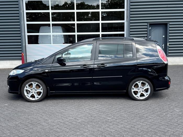 Mazda 5 2.0i 16V Schadevoertuig (2009, Zwart)