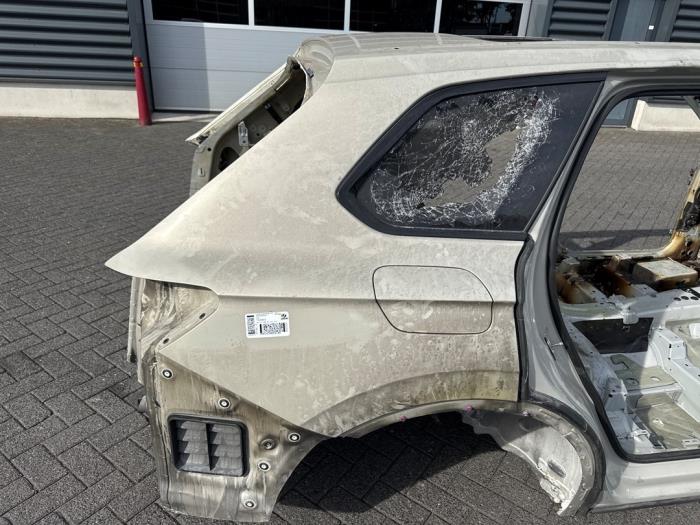 Volkswagen Touareg 3.0 V6 24V TSI R Sloopvoertuig (2022, Geel)