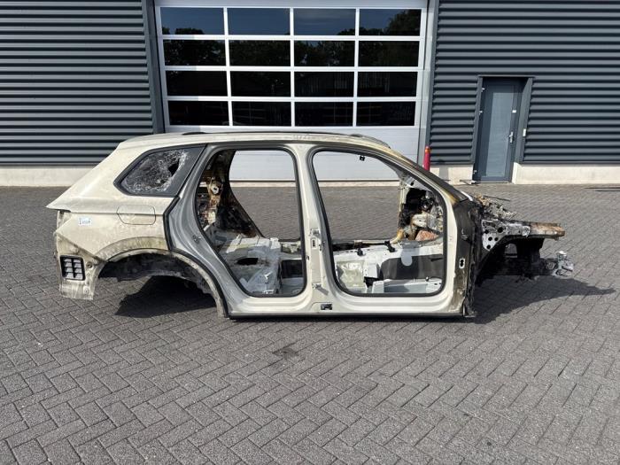 Volkswagen Touareg 3.0 V6 24V TSI R Sloopvoertuig (2022, Geel)