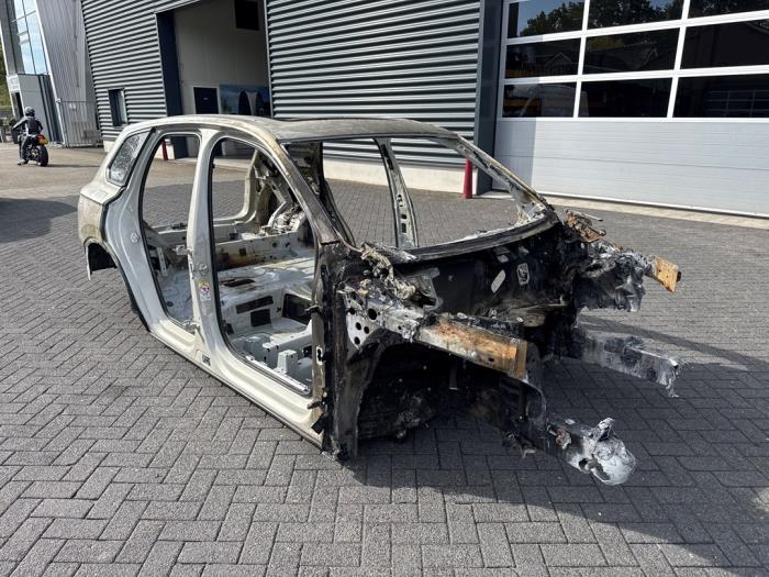 Volkswagen Touareg 3.0 V6 24V TSI R Sloopvoertuig (2022, Geel)