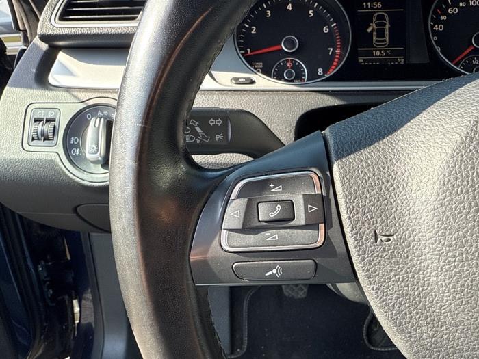 Volkswagen Passat CC 2.0 TSI 16V Schadevoertuig (2011, Blauw)