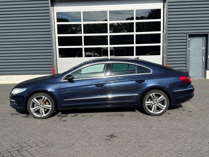 Volkswagen Passat CC 2.0 TSI 16V Schadevoertuig (2011, Blauw)