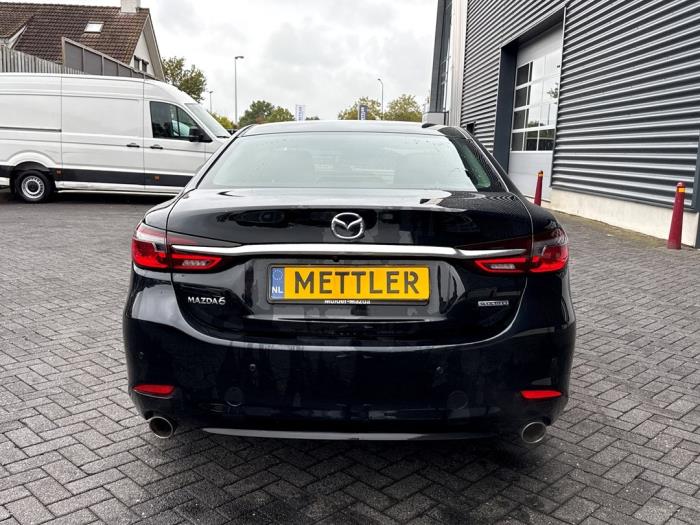 Mazda 6 2.0 SkyActiv-G 165 16V Schadevoertuig (2022, Zwart)