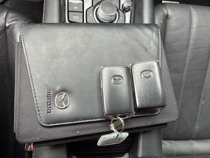 Mazda 6 2.0 SkyActiv-G 165 16V Schadevoertuig (2022, Zwart)