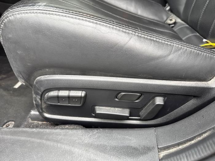 Mazda 6 2.0 SkyActiv-G 165 16V Schadevoertuig (2022, Zwart)