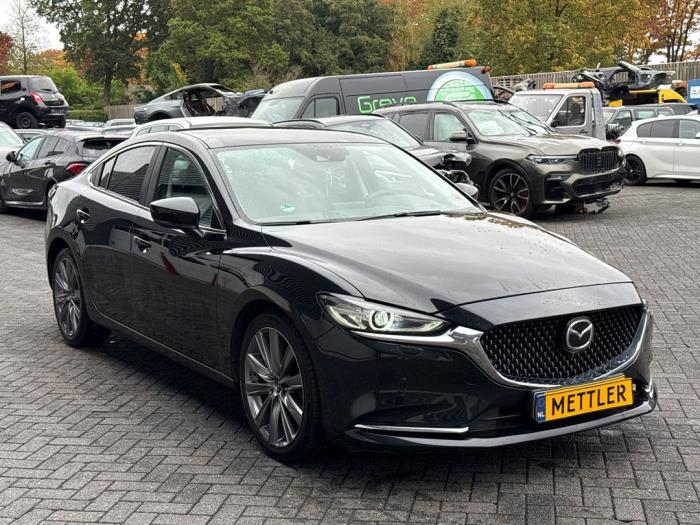 Mazda 6 2.0 SkyActiv-G 165 16V Schadevoertuig (2022, Zwart)