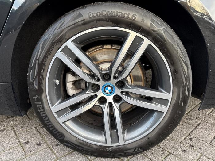 BMW 5 serie Touring 530e xDrive 2.0 Turbo 16V Schadevoertuig (2021)