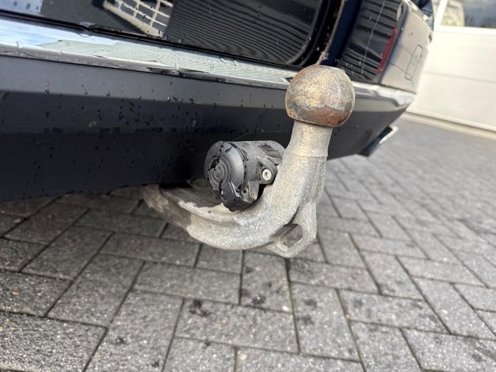 BMW 5 serie Touring 530e xDrive 2.0 Turbo 16V Schadevoertuig (2021)