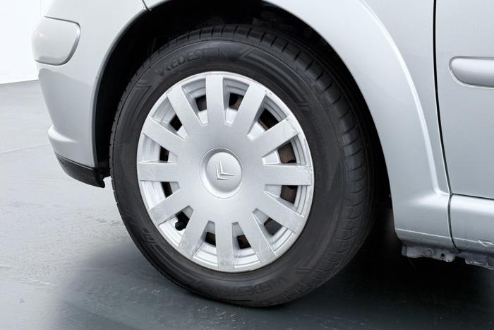 Citroen C3 1.4 Schadevoertuig (2003, Grijs)