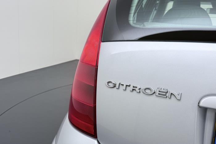 Citroen C3 1.4 Schadevoertuig (2003, Grijs)