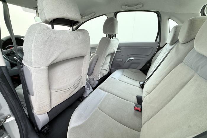 Citroen C3 1.4 Schadevoertuig (2003, Grijs)