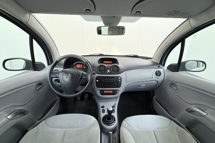 Citroen C3 1.4 Schadevoertuig (2003, Grijs)