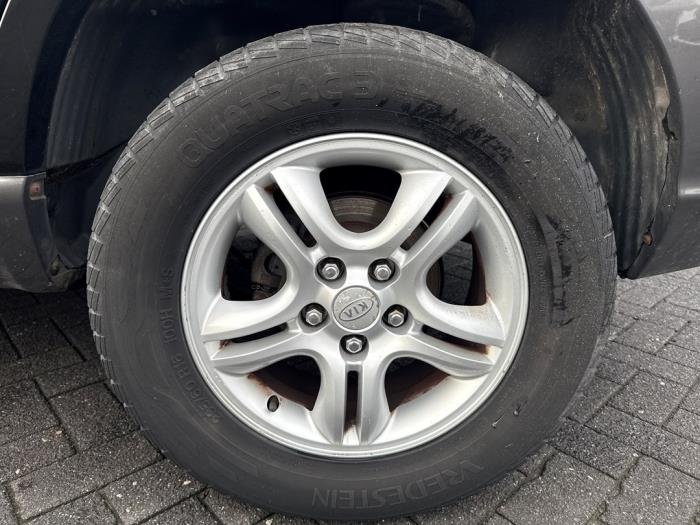 Kia Sportage 2.0 CVVT 16V 4x2 Skadat fordon (2006, ZWART)