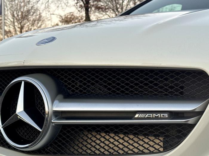 Mercedes CLA Shooting Brake AMG 2.0 CLA-45 AMG Turbo 16V Samochód uszkodzony (2015, Bialy)