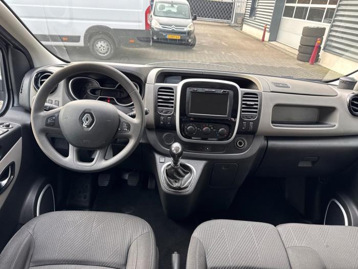 Renault Trafic 1.6 dCi 125 Twin Turbo Schadevoertuig (2019)