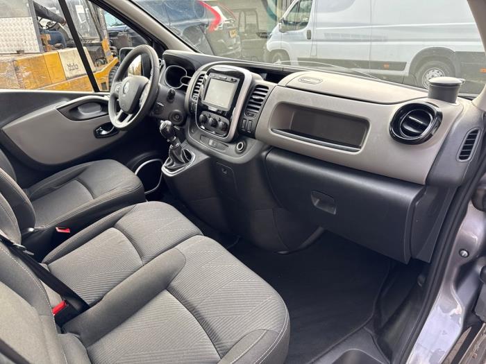 Renault Trafic 1.6 dCi 125 Twin Turbo Schadevoertuig (2019)