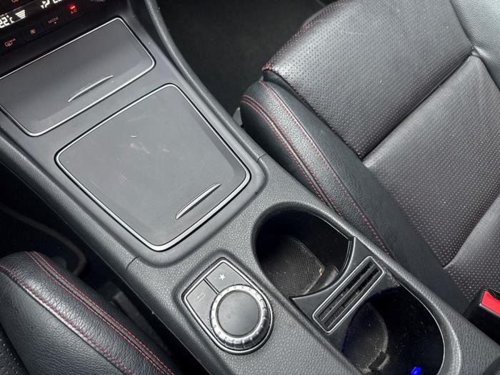 Mercedes A 2.2 A-220 d 16V 4-Matic Schadevoertuig (2015, Grijs)