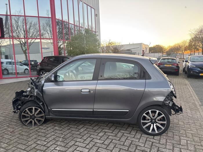 Renault Twingo III 0.9 Energy TCE 90 12V Skrotfordon (2016, GRIJS)