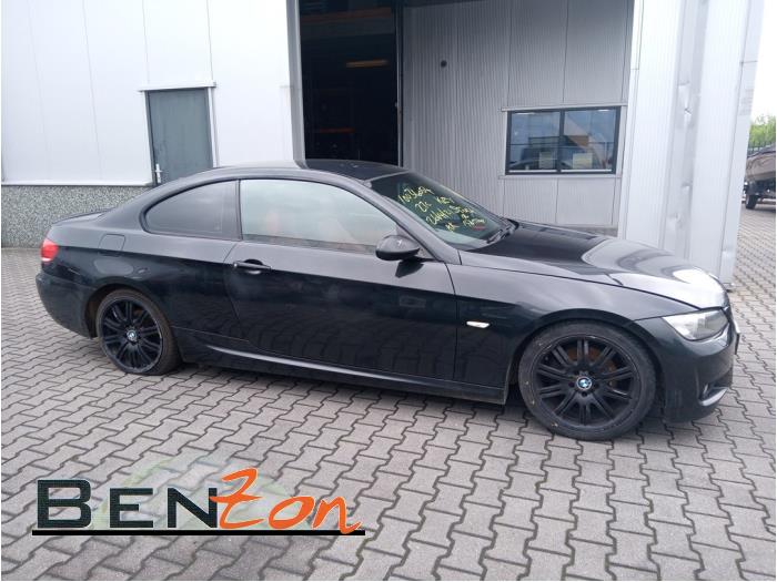 BMW 3 serie 320d 16V Corporate Lease Sloopvoertuig (2007, Zwart)