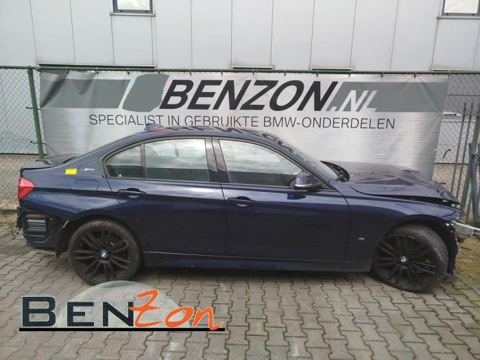 BMW 3 serie 330e Skrotfordon (2016)