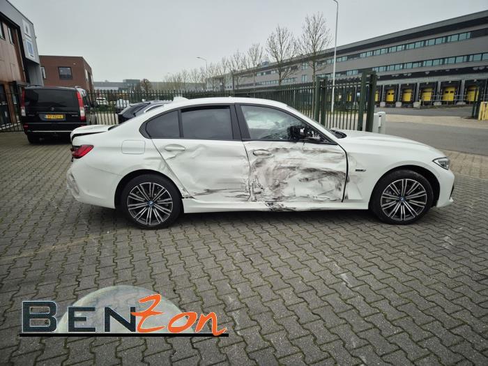BMW 3 serie 330e 2.0 TwinPower Turbo 16V Sloopvoertuig (2021, Wit)