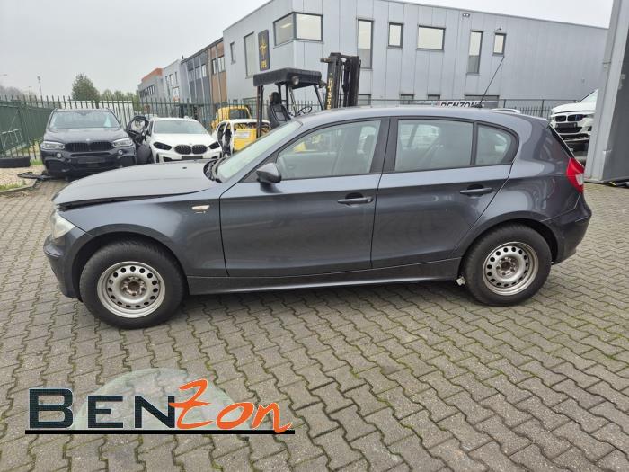 BMW 1 serie 116i 1.6 16V Sloopvoertuig (2006, Grijs)