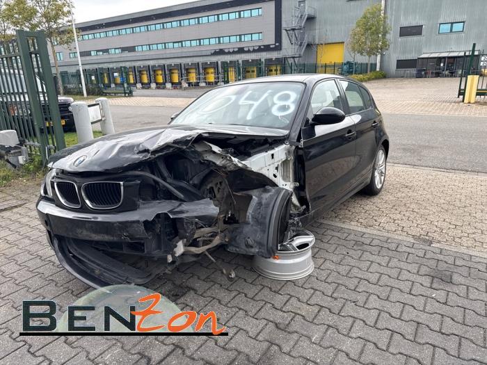 BMW 1 serie 116i 1.6 16V Sloopvoertuig (2006, Metallic, Zwart, Saffierblauw, Saffierzwart)