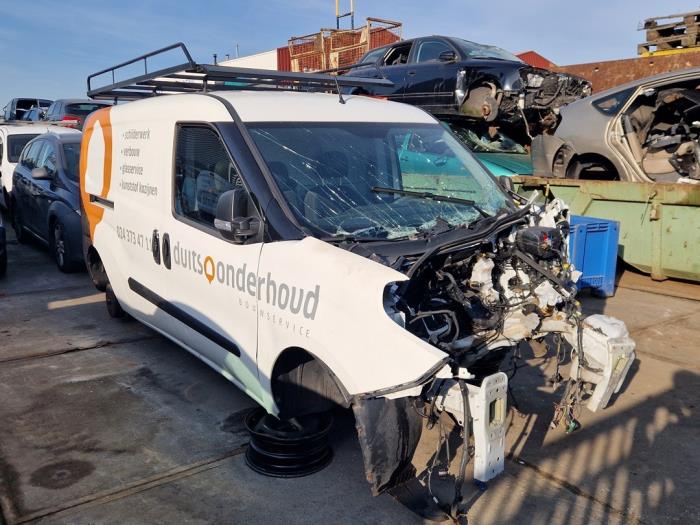 Fiat Doblo Cargo 1.6 D Multijet Samochód złomowany (2019, Bialy)