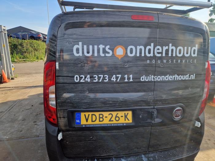 Fiat Doblo Cargo 1.6 D Multijet Samochód złomowany (2019, Bialy)