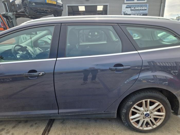 Ford Focus 3 Wagon 1.0 Ti-VCT EcoBoost 12V 125 Skrotfordon (2012, GRIJS)