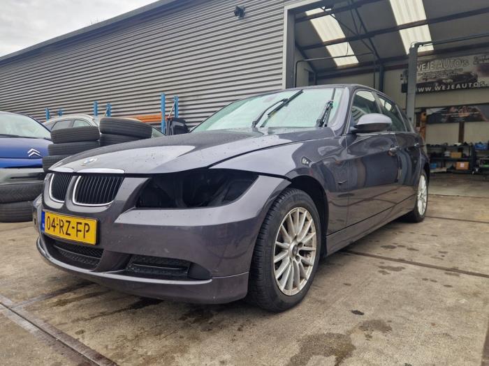 BMW 3 serie 318i 16V Sloopvoertuig (2005)