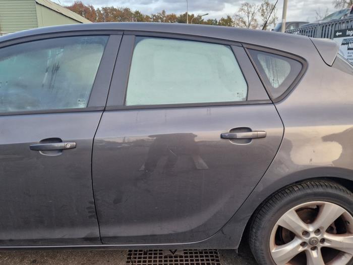 Opel Astra J 1.4 Turbo 16V Sloopvoertuig (2010, Grijs)