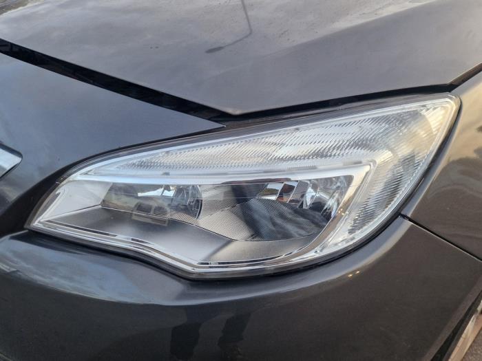 Opel Astra J 1.4 Turbo 16V Sloopvoertuig (2010, Grijs)