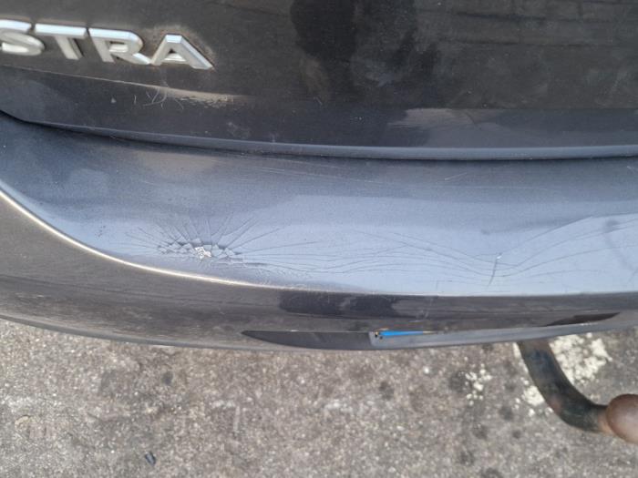 Opel Astra J 1.4 Turbo 16V Sloopvoertuig (2010, Grijs)