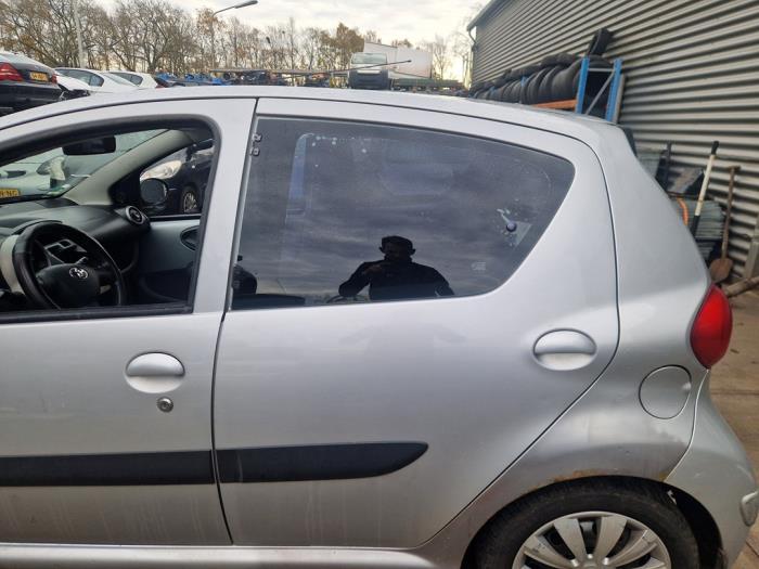 Toyota Aygo 1.0 12V VVT-i Sloopvoertuig (2006)