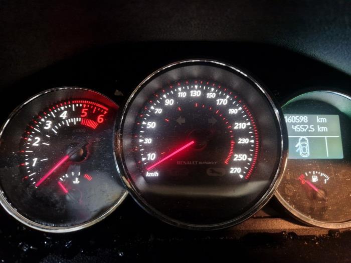 Renault Megane III Grandtour 1.5 dCi 110 Samochód złomowany (2013, Szary)