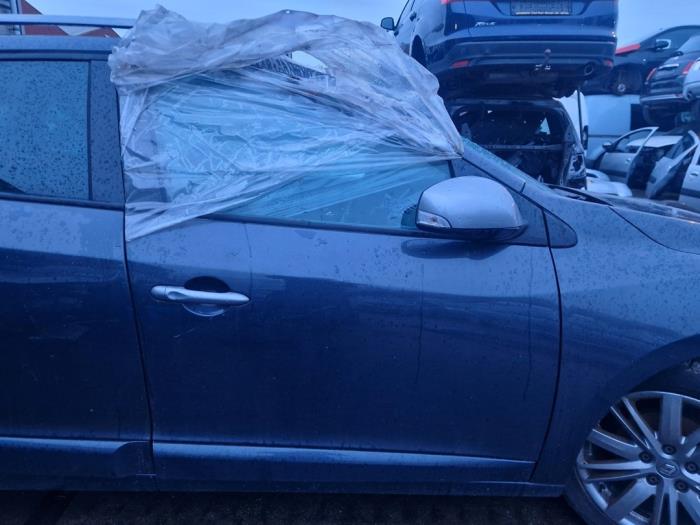 Renault Megane III Grandtour 1.5 dCi 110 Samochód złomowany (2013, Szary)