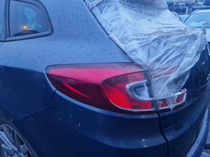 Renault Megane III Grandtour 1.5 dCi 110 Samochód złomowany (2013, Szary)