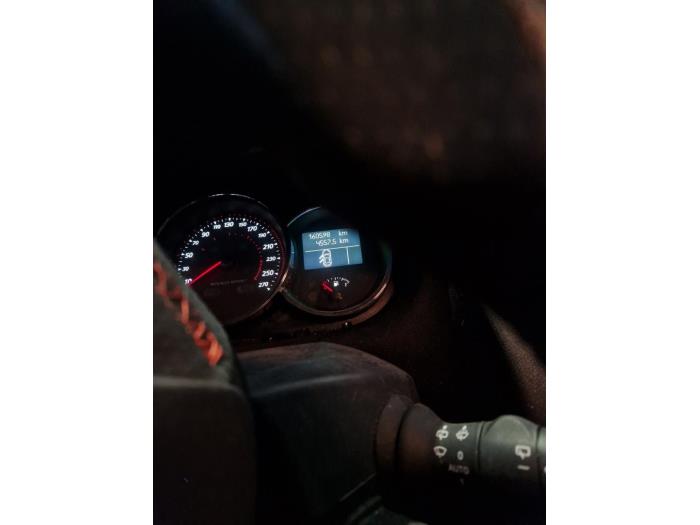 Renault Megane III Grandtour 1.5 dCi 110 Samochód złomowany (2013, Szary)