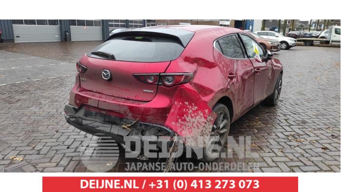 Mazda 3 Sport 2.0 SkyActiv-G 122 Mild Hybrid 16V Skrotfordon (2021, ROOD)