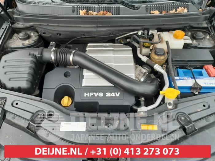 Chevrolet Captiva 3.2 V6 24V 4x4 Sloopvoertuig (2008, Zwart)