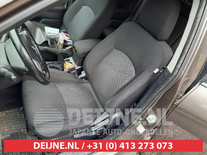 Mitsubishi ASX 1.6 MIVEC 16V Sloopvoertuig (2010, Bruin)